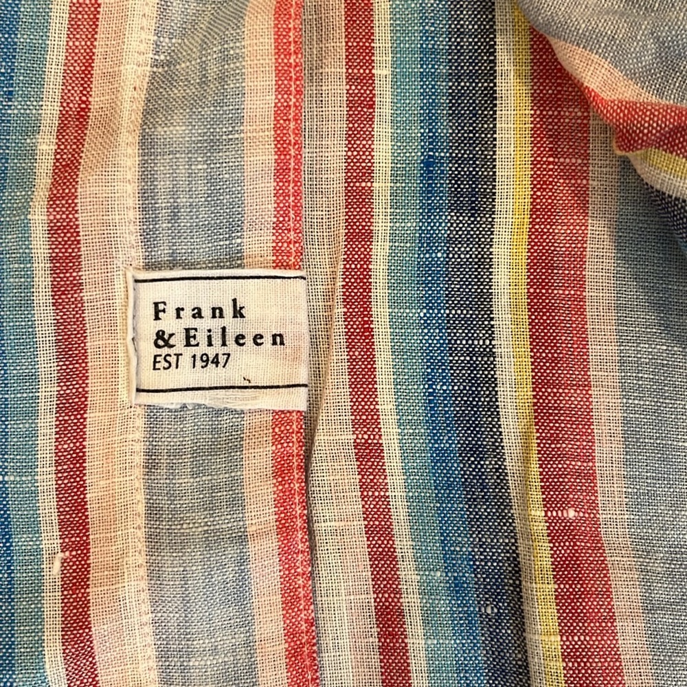Frank & Eileen EILEEN Relaxed Button-Up Shirt - Picture 3 of 6